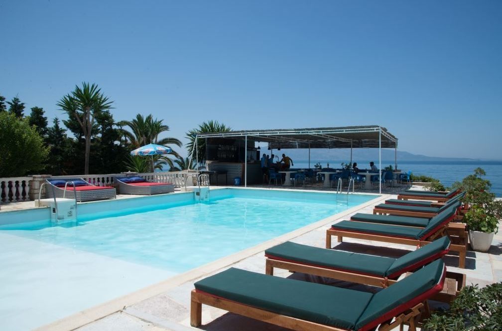 Perla Hotel Saranda Extérieur photo