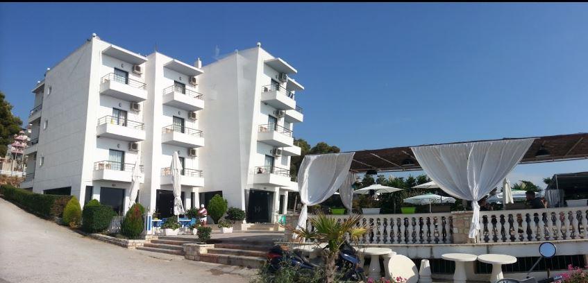Perla Hotel Saranda Extérieur photo